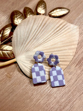 Load image into Gallery viewer, Flower Checkers