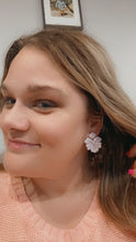 Load image into Gallery viewer, Lilac Flower Drop Earrings