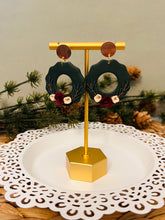 Load image into Gallery viewer, Christmas Wreaths