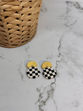 Load image into Gallery viewer, Black and white checkered circles